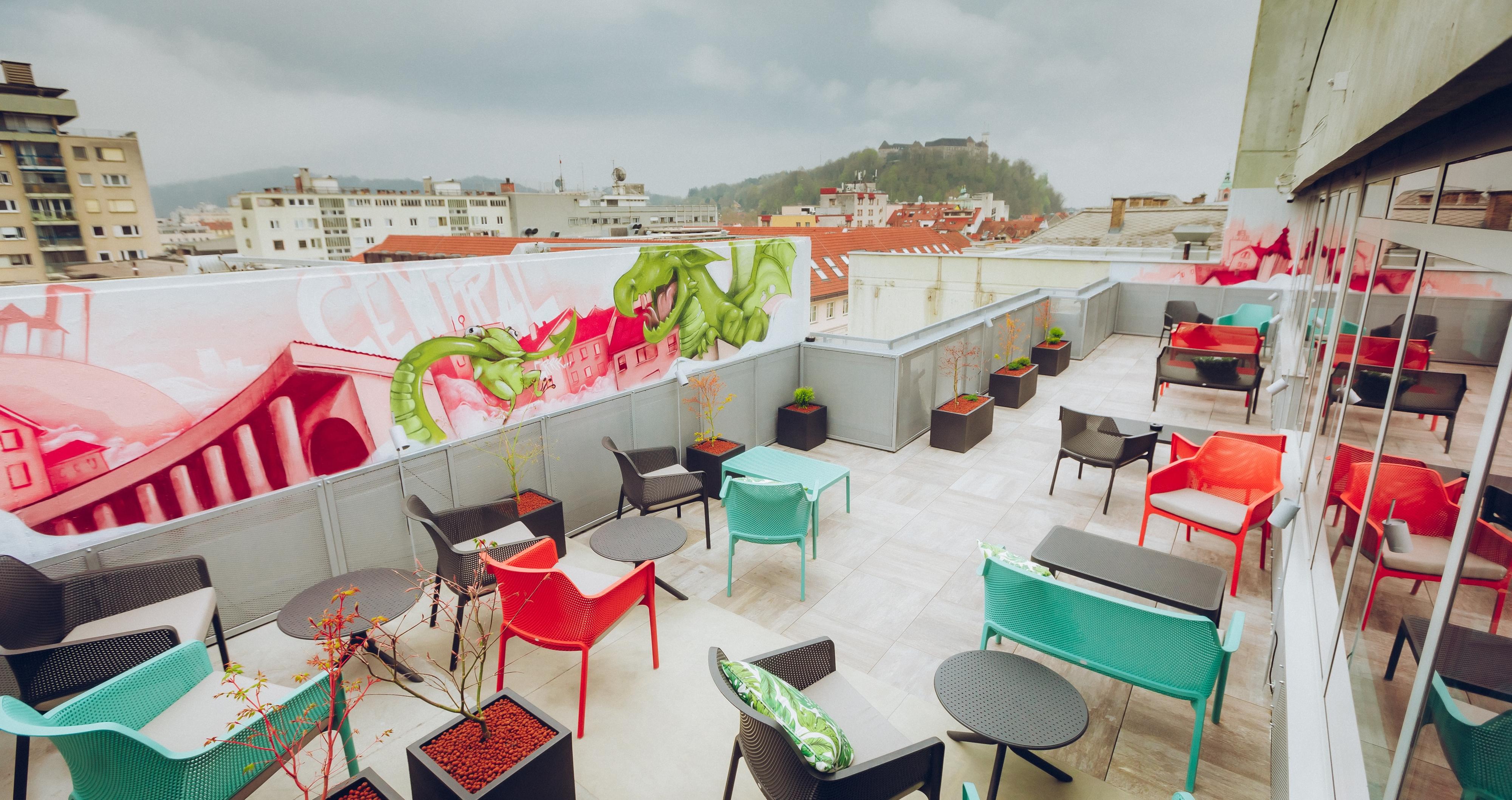 Ibis Styles Ljubljana Centre Hotel Bagian luar foto
