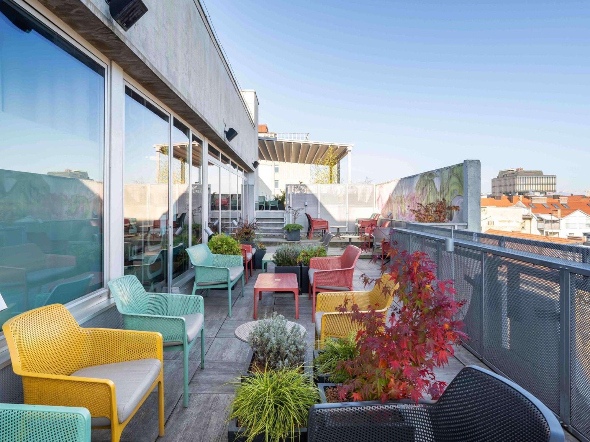 Ibis Styles Ljubljana Centre Hotel Bagian luar foto